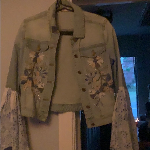 Boston Proper Denim Jacket - Picture 6 of 8